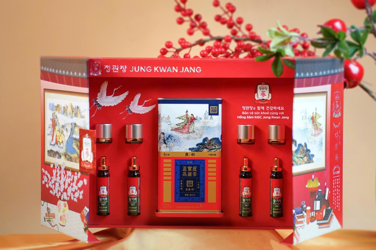 Set quà Tết KGC Jung Kwan Jang hồng sâm củ khô Vital Pill Vital Tonic